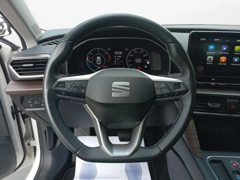 Seat Nuevo León SP 1.4 e-Hybrid DSG S&S Xcellence Go L