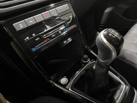 Volkswagen T-Cross ``Mas`` 1.0 TSI 85 kW (116 CV)