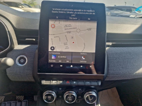 Renault Clio techno Eco-G 100cv (74kW)