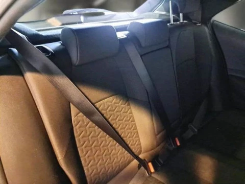 Toyota Corolla 1.8 125H BUSINESS E-CVT