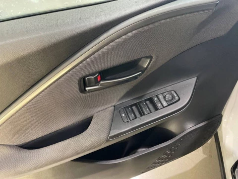 Toyota C-HR 1.8 140H Advance