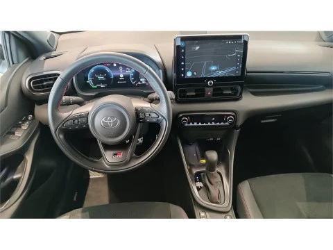 Toyota Yaris 1.5 120H GR Sport