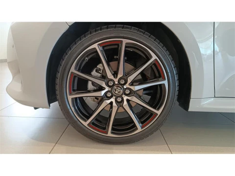 Toyota Yaris 1.5 120H GR Sport