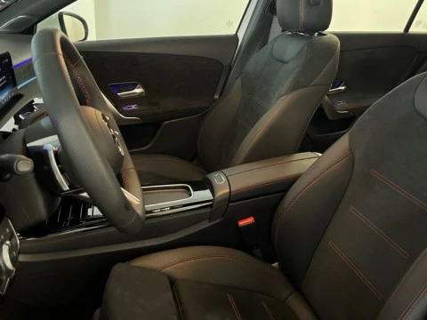 Mercedes-Benz Clase A 200 Berlina