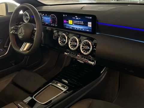 Mercedes-Benz Clase A 200 Berlina