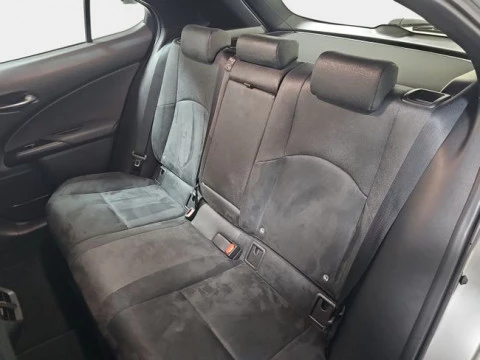 Lexus UX 2.0 300h UX Plus