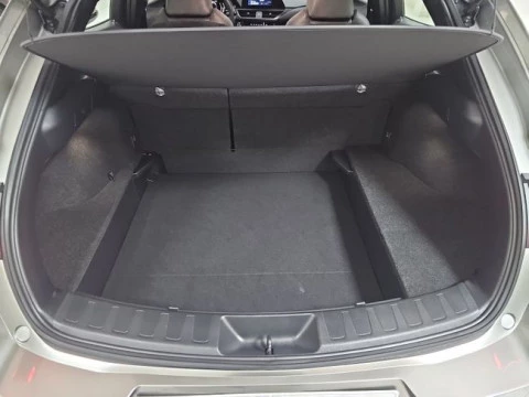 Lexus UX 2.0 300h UX Plus