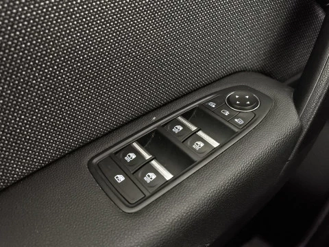 Renault Captur  Gasolina/gas  TCe Techno 74kW GLP