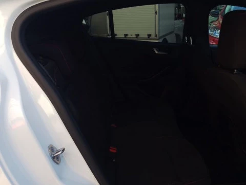 Ford Focus 1.0 Ecoboost MHEV 92kW ST-Line X