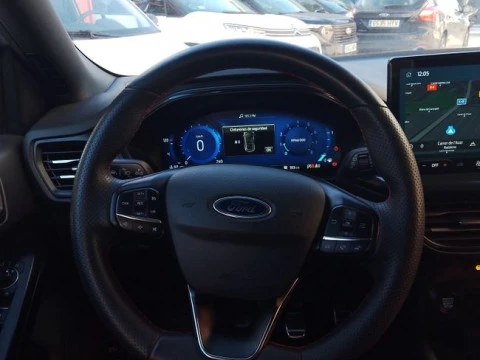 Ford Focus 1.0 Ecoboost MHEV 92kW ST-Line X