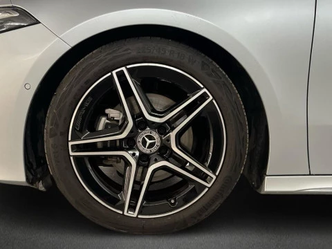 Mercedes-Benz Clase A 200 d Compacto