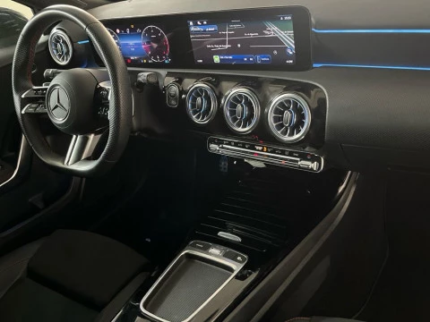 Mercedes-Benz Clase A 200 d Compacto
