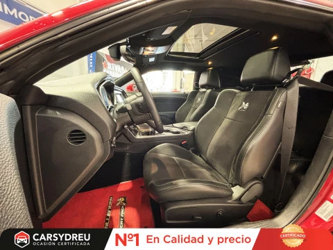 Dodge Challenger R/T scat pack