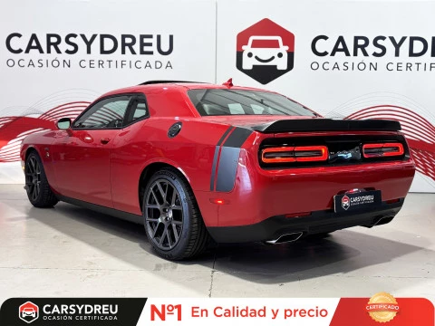 Dodge Challenger R/T scat pack