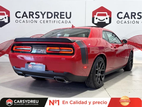 Dodge Challenger R/T scat pack