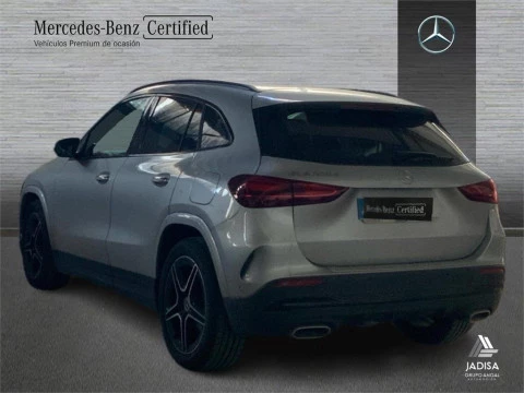 Mercedes-Benz GLA 200 D