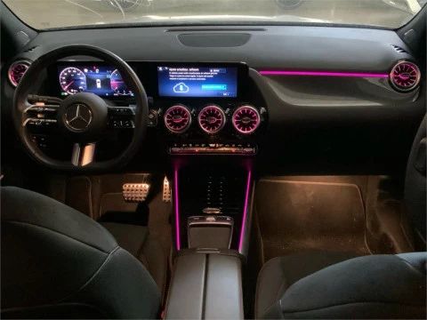 Mercedes-Benz GLA 200 D