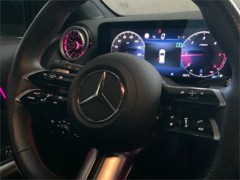 Mercedes-Benz GLA 200 D