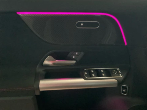 Mercedes-Benz GLA 200 D