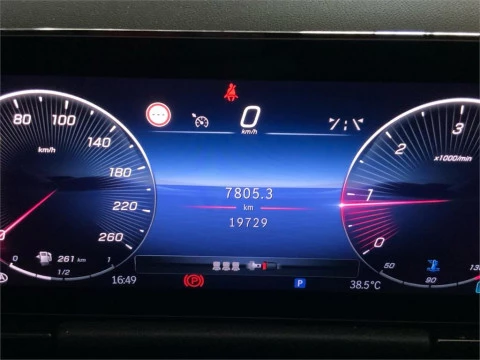 Mercedes-Benz GLA 200 D