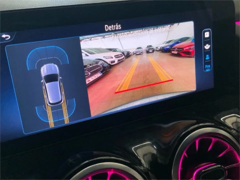 Mercedes-Benz GLA 200 D