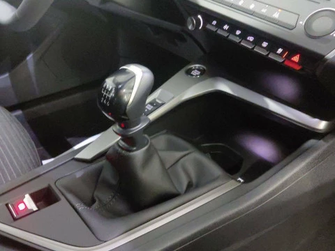 Peugeot 308 5P Active Pack PureTech 130 S&S MAN