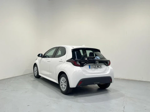 Toyota Yaris 1.0 70 Business