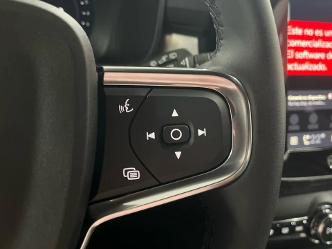 Volvo XC40 XC40 B3 PLUS BLACK EDITION
