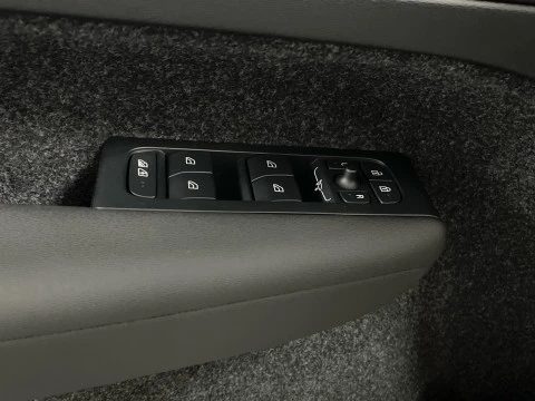 Volvo XC40 XC40 B3 PLUS BLACK EDITION