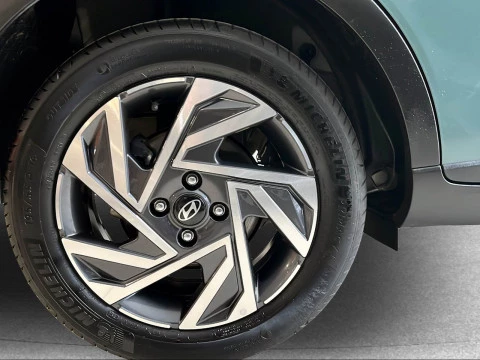 Hyundai Bayon 1.0 TGDI 74kW (100CV) 48V Maxx