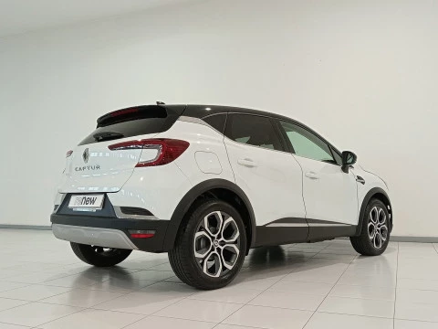 Renault Captur  Hibrido  E-TECH Hibrido Techno Fast Track 105kW