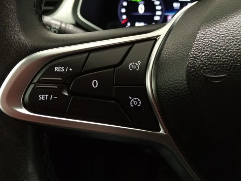 Renault Captur  Hibrido  E-TECH Hibrido Techno Fast Track 105kW