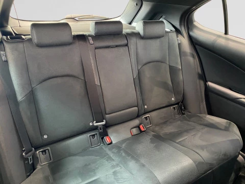 Lexus UX 2.0 300h UX Plus