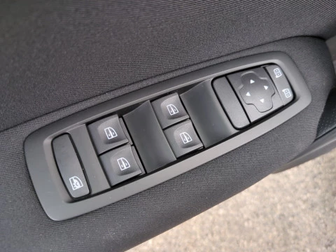 Renault Megane S.T. Limited Blue dCi 85kW (115CV) - 18