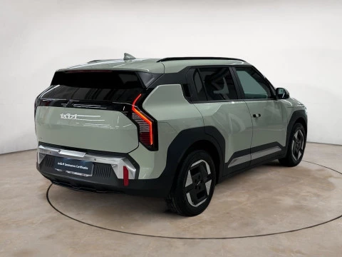 Kia EV3 Earth Standard Range