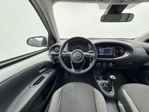 Toyota Aygo X Cross 1.0 VVT-I 72CV Play