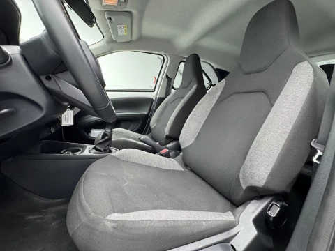 Toyota Aygo X Cross 1.0 VVT-I 72CV Play