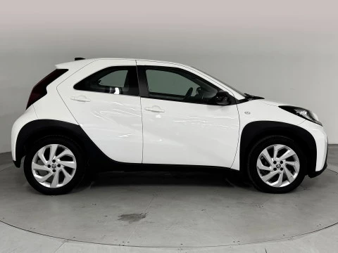 Toyota Aygo X Cross 1.0 VVT-I 72CV Play