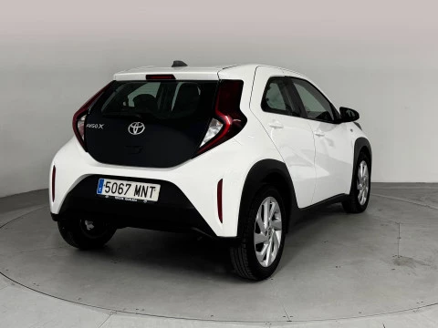 Toyota Aygo X Cross 1.0 VVT-I 72CV Play