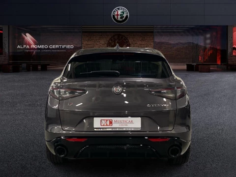 Alfa Romeo Stelvio 2.2 Diésel 154kW (210CV) Veloce Q4