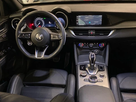 Alfa Romeo Stelvio 2.2 Diésel 154kW (210CV) Veloce Q4