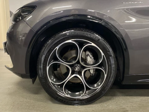 Alfa Romeo Stelvio 2.2 Diésel 154kW (210CV) Veloce Q4