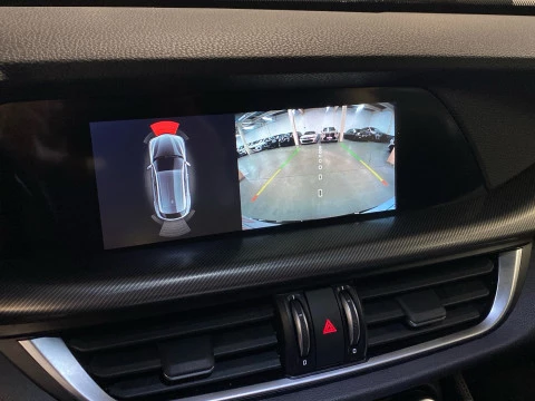 Alfa Romeo Stelvio 2.2 Diésel 154kW (210CV) Veloce Q4