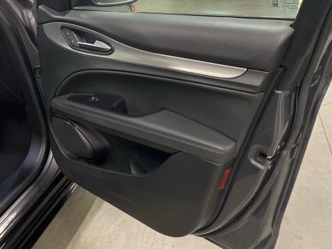 Alfa Romeo Stelvio 2.2 Diésel 154kW (210CV) Veloce Q4