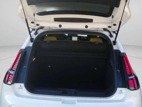 Renault R5 E-Tech R5 Iconic cinq autonomia confort 110 kW