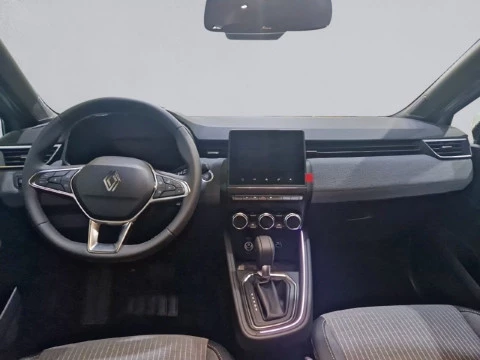 Renault Clio Techno full hybrid E-Tech 145 (103Kw)