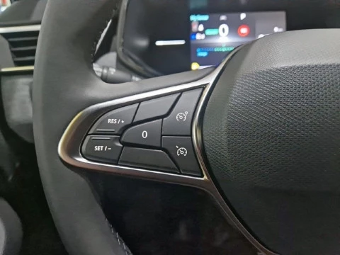 Renault Clio Techno full hybrid E-Tech 145 (103Kw)