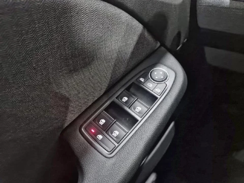 Renault Clio Techno full hybrid E-Tech 145 (103Kw)