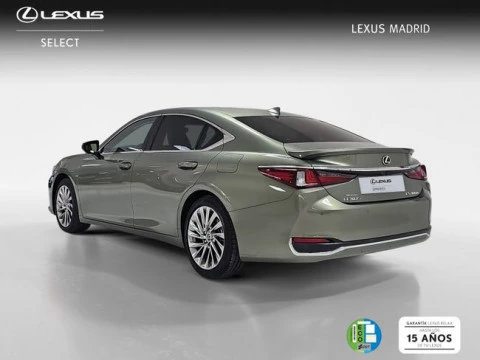 Lexus ES 2.5 300h Luxury