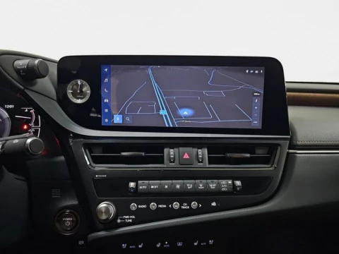 Lexus ES 2.5 300h Luxury